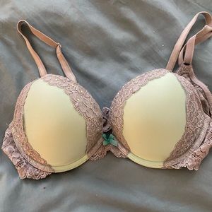 Victoria’s Secret Push Up Bra Set